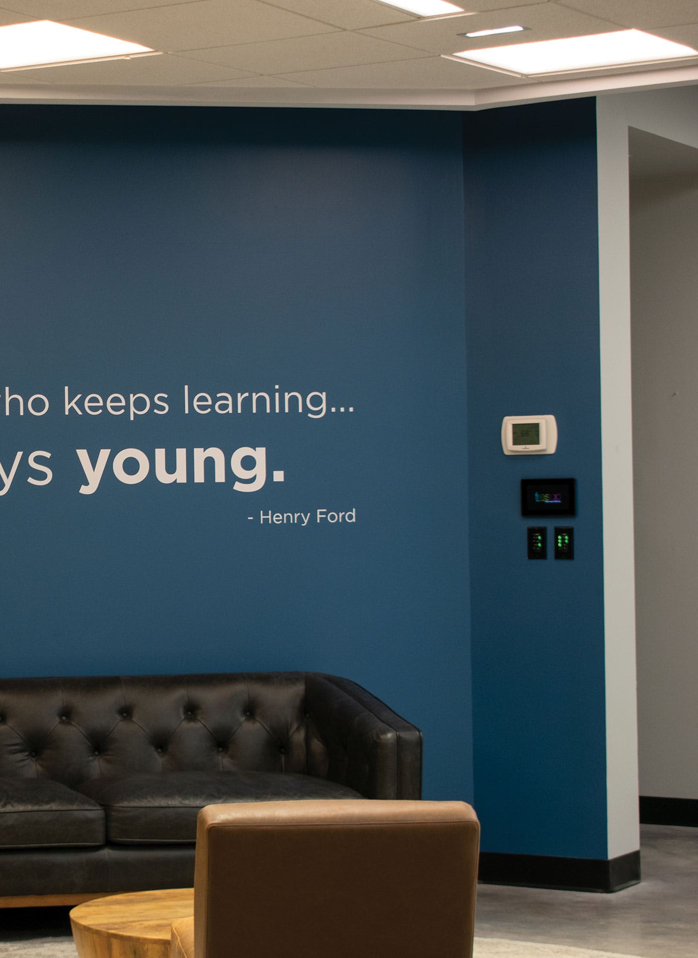 photo-gallery-commercial-office-acuity-academy-conyers-10a